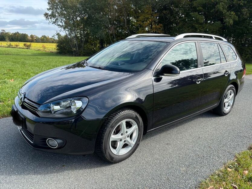 VW Golf 63.700 km 11.200 € Glonn 85625