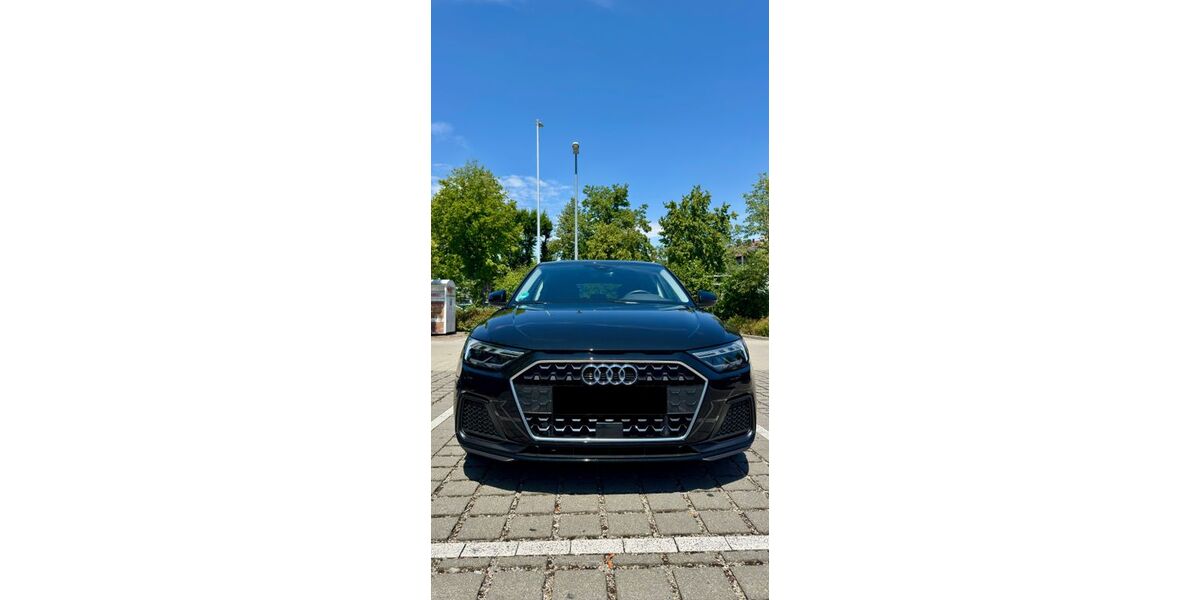 Audi A1 17.000 km 22.600 &euro; München 80997