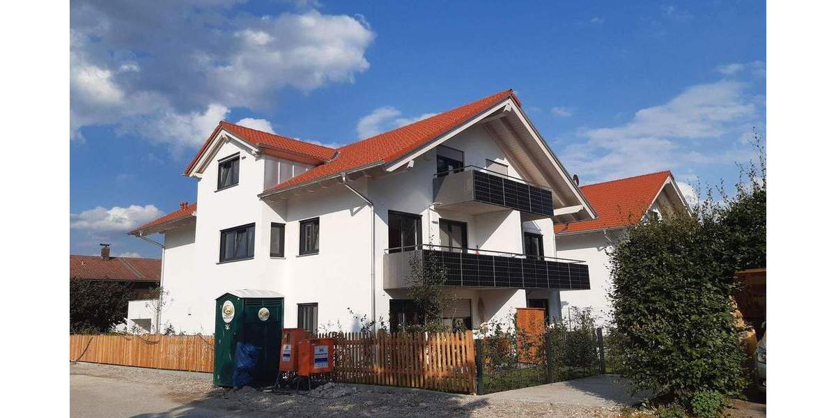 Etagenwohnung Holzkirchen - 3 Zimmer, 87 m&sup2;, 1.539&euro; | Angebot:25780504