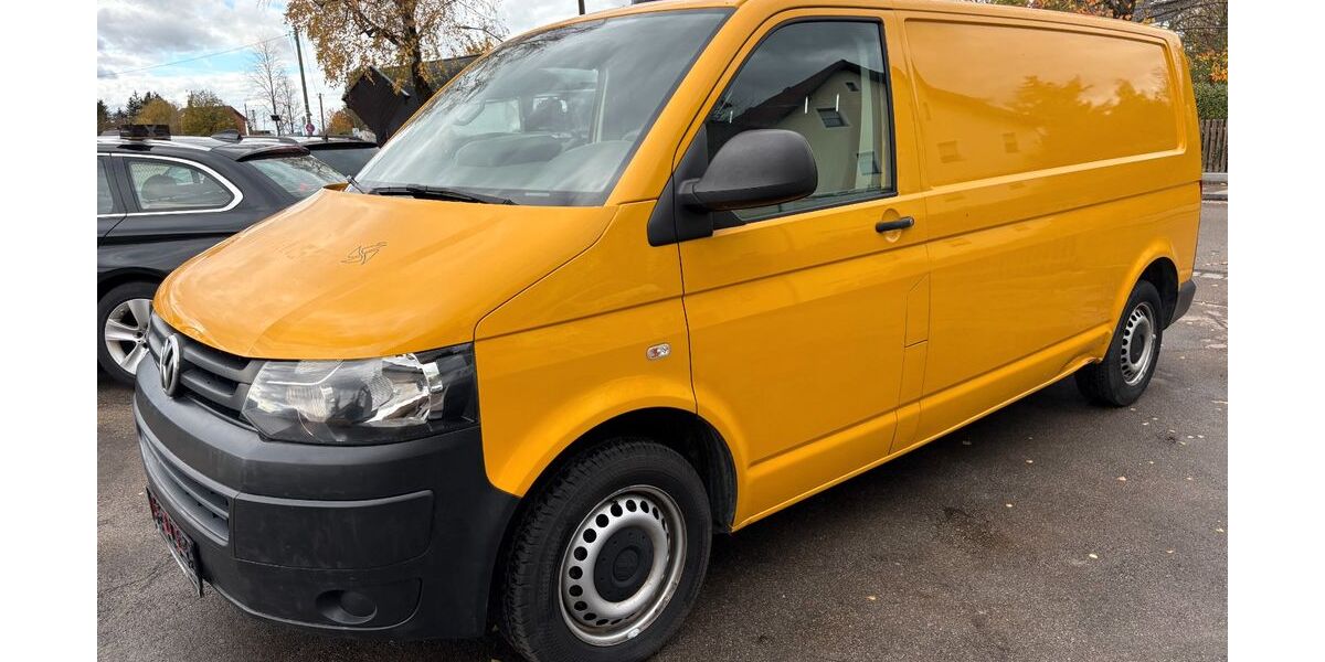 VW T5 Transporter 185.800 km 10.990 &euro; München 81245