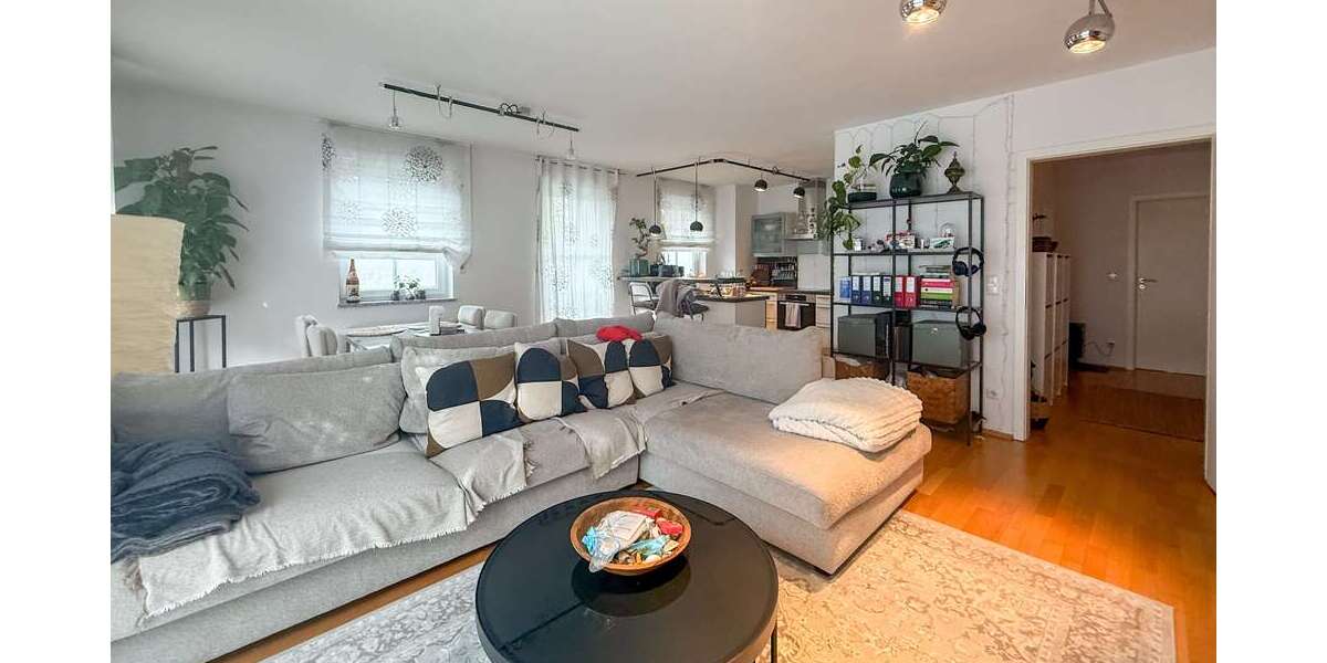 Etagenwohnung München Trudering-Riem - 2 Zimmer, 71 m&sup2;, 1.340&euro; | Angebot:26307077