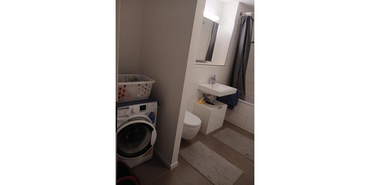 Etagenwohnung München Moosach - 2 Zimmer, 60 m&sup2;, 1.200&euro; | Angebot:25638013