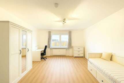 WG-Zimmer in München 845 € 25 m² zimmer