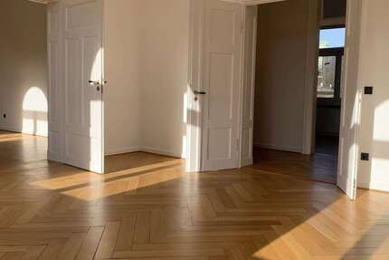 Wohnung München Altstadt-Lehel - 5 Zimmer, 178 m&sup2;, 4.890&euro; | Angebot:25501867