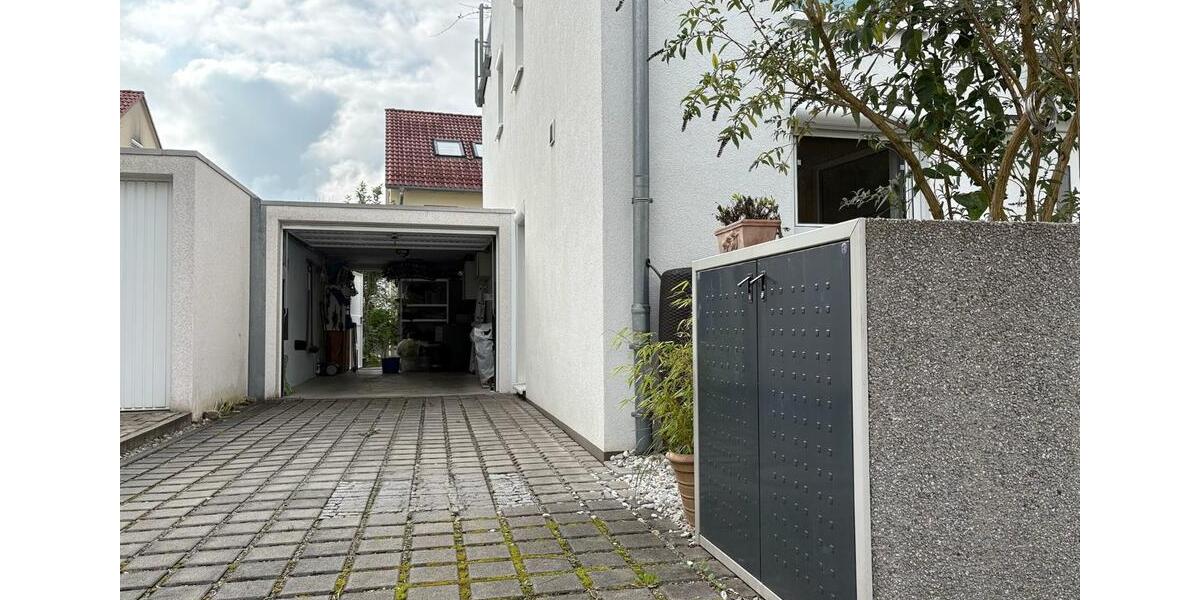 Doppelhaushälfte Markt Schwaben - 5 Zimmer, 170 m&sup2;, 2.600&euro; | Angebot:25369864