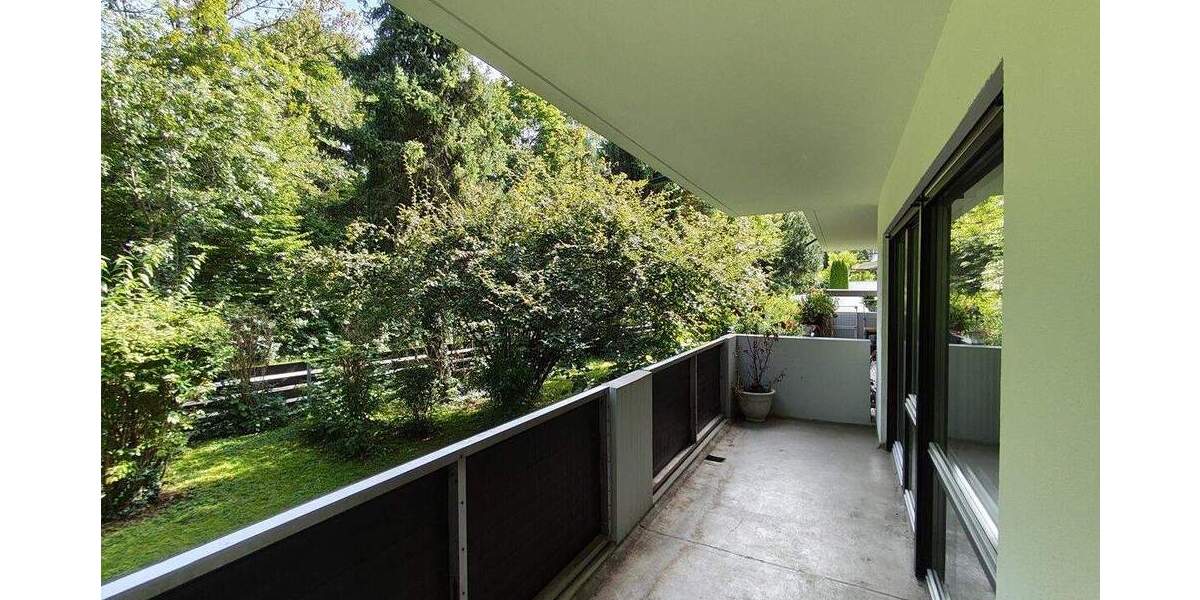 Toplage, stark renovierungsbedürftig 4 zimmer