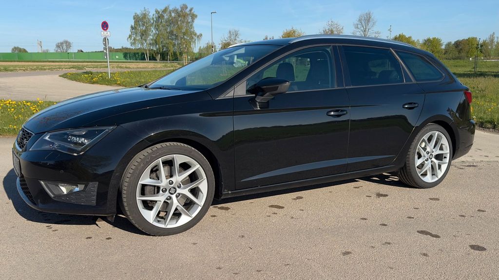 Seat Leon 198.523 km 9.999 &euro; Vierkirchen 85256