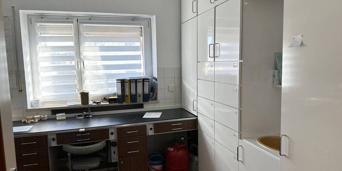 Gewerbeobjekt München Allach-Untermenzing - 3 Zimmer, 80 m&sup2;, 1.440&euro; | Angebot:26043269