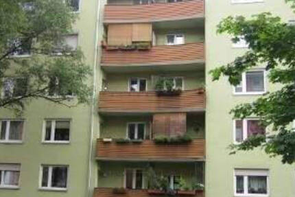 Wohnung München Sendling-Westpark - 3 Zimmer, 65 m&sup2;, 1.235&euro; | Angebot:26244022