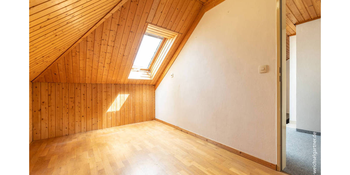 Einfamilienhaus Eichenau - 8 Zimmer, 199 m&sup2;, 1.390.000&euro; | Angebot:25728774