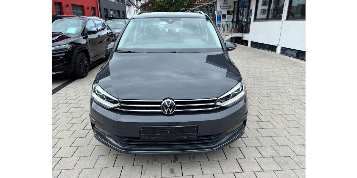 VW Touran 81.722 km 26.890 &euro; Ismaning 85737