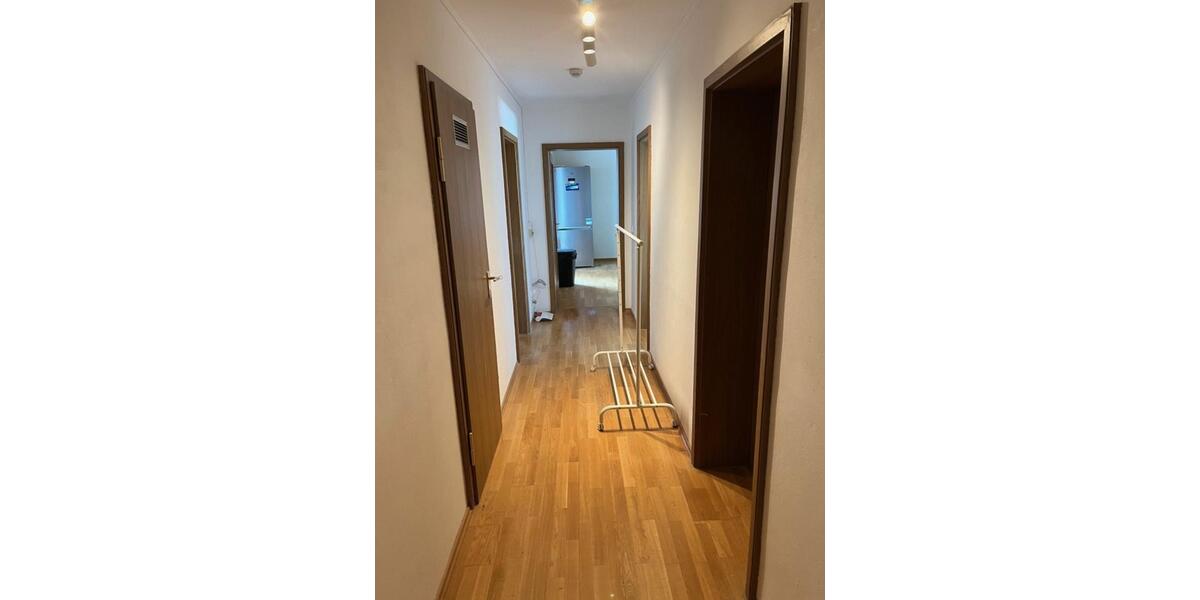 möbliertes WG Zimmer inkl. Strom und Internet 1 zimmer