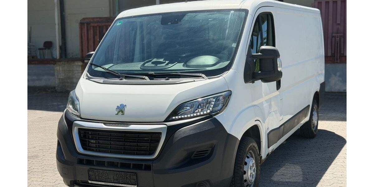 Peugeot Boxer 124.000 km 4.990 &euro; Hohenbrunn 85662