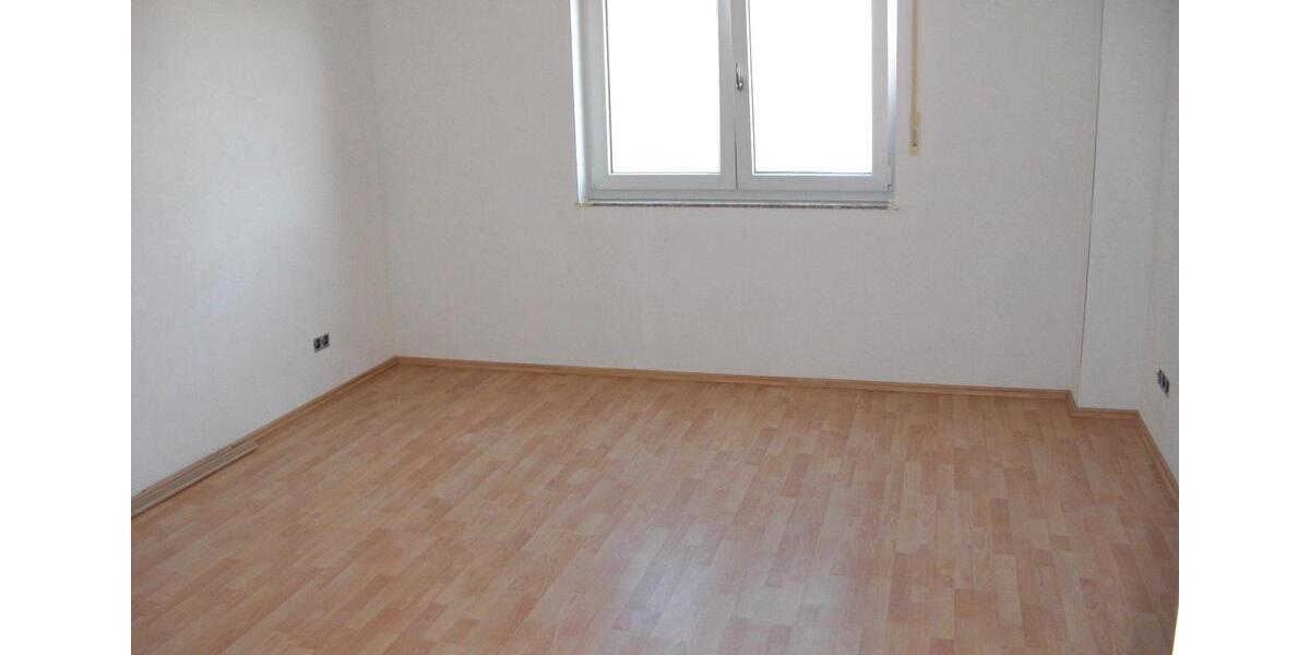 Erdgeschoßwohnung Fürstenfeldbruck - 4 Zimmer, 118 m&sup2;, 1.800&euro; | Angebot:26416929