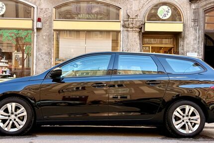 Peugeot 308 118.000 km 8.900 &euro; München 81371