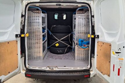 Ford Transit Custom 149.866 km 16.499 &euro; München 81825