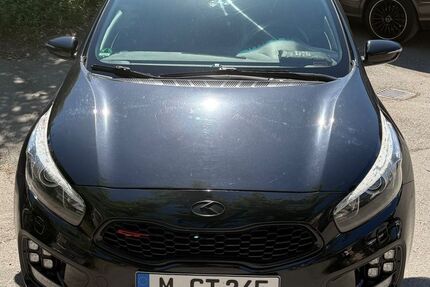 Kia pro ceed / ProCeed 201.000 km 6.990 &euro; München 80807