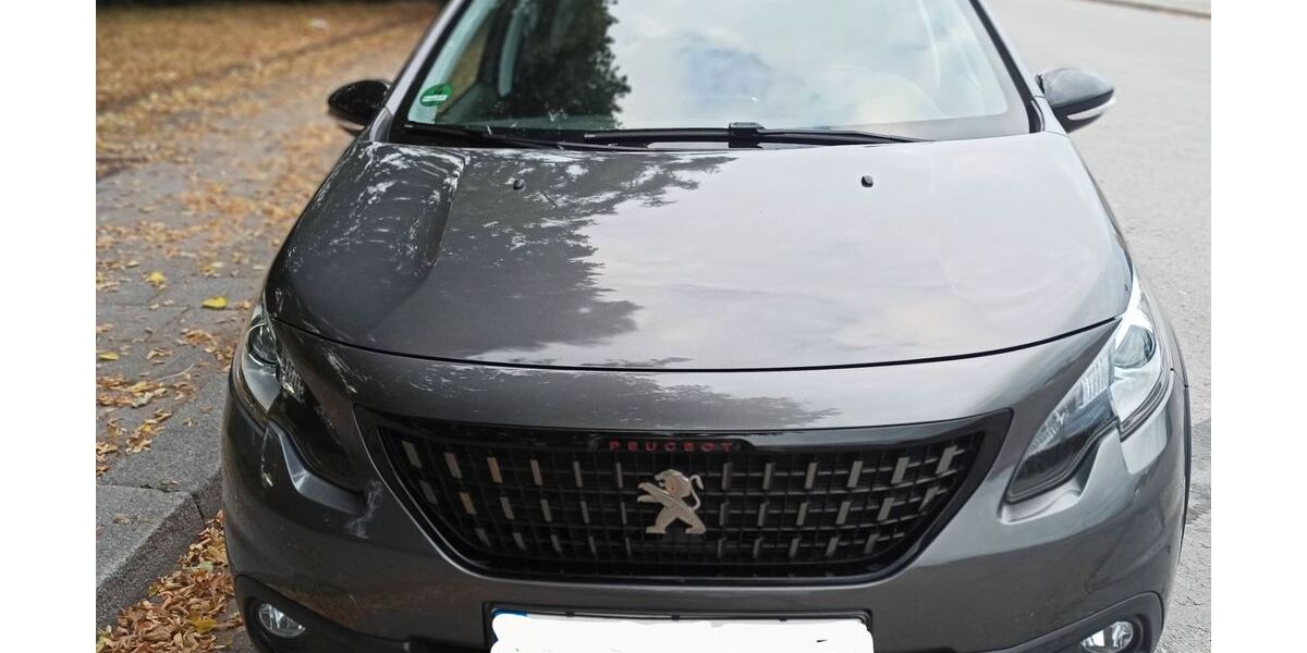 Peugeot 2008 53.000 km 14.600 &euro; München 80687