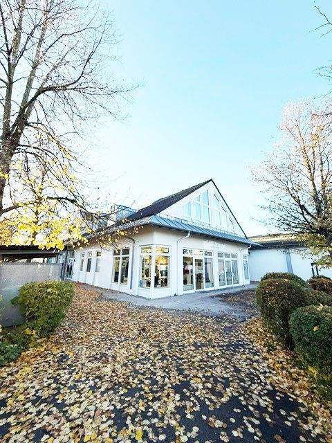 Wunderschöne Büro- oder Praxisflächen individuell! 4 zimmer