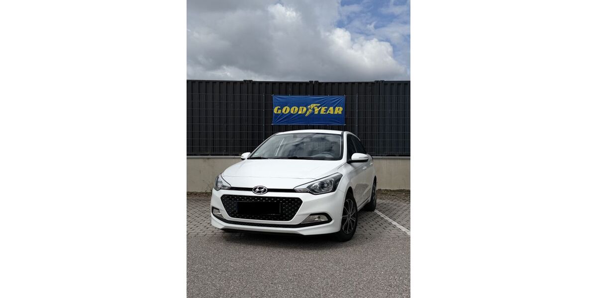Hyundai i20 103.000 km 6.599 &euro; Ampfing 84539