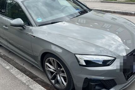 Audi A5 89.000 km 31.900 &euro; München 81249