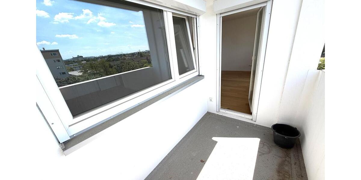 Etagenwohnung München Moosach - 3 Zimmer, 75 m&sup2;, 590.000&euro; | Angebot:27008060