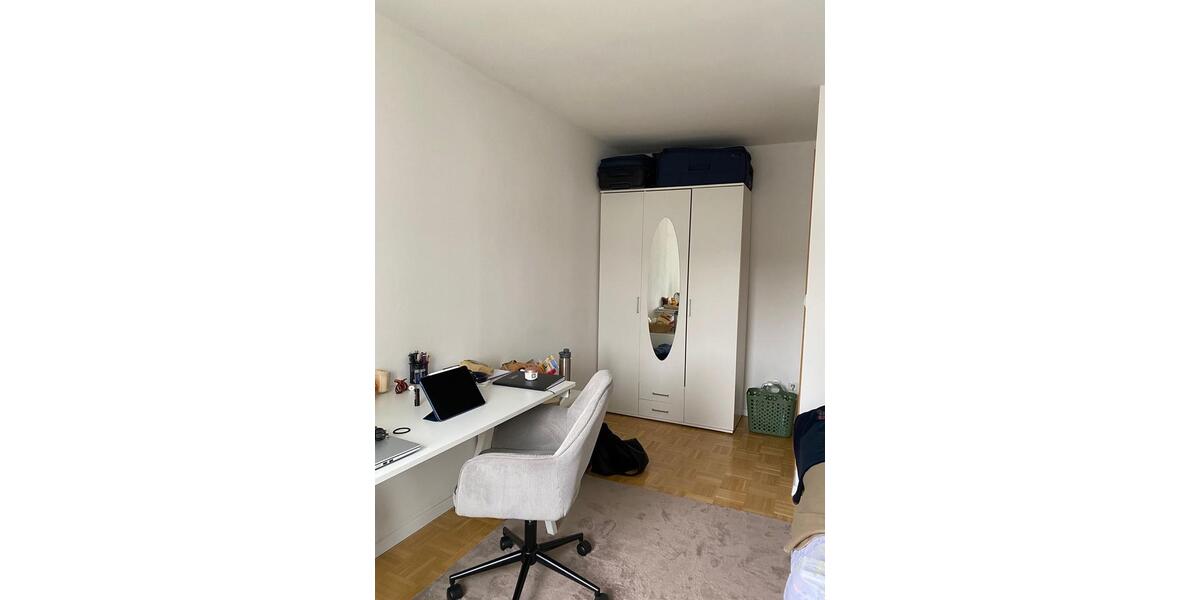 Etagenwohnung Neufahrn bei Freising Mintraching-Grüneck - 1 Zimmer, 19 m&sup2;, 730&euro; | Angebot:26380402