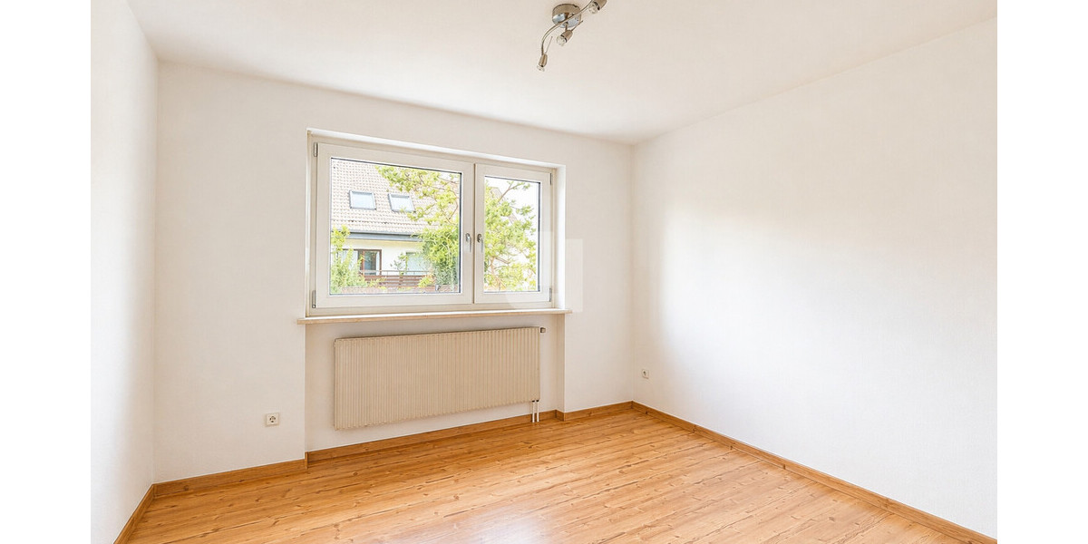 WINDISCH - Gepflegtes REH mit Einliegerwhg. in familienfreundlicher Lage von Gröbenzell - bezugsfrei - Reihenendhaus Gröbenzell | Angebot:26297196