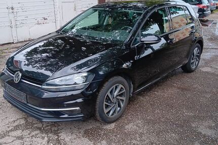 VW Golf 164.000 km 8.950 &euro; München 81243