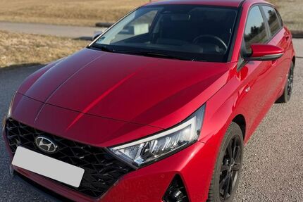 Hyundai i20 8.120 km 17.999 &euro; Feldkirchen 85622