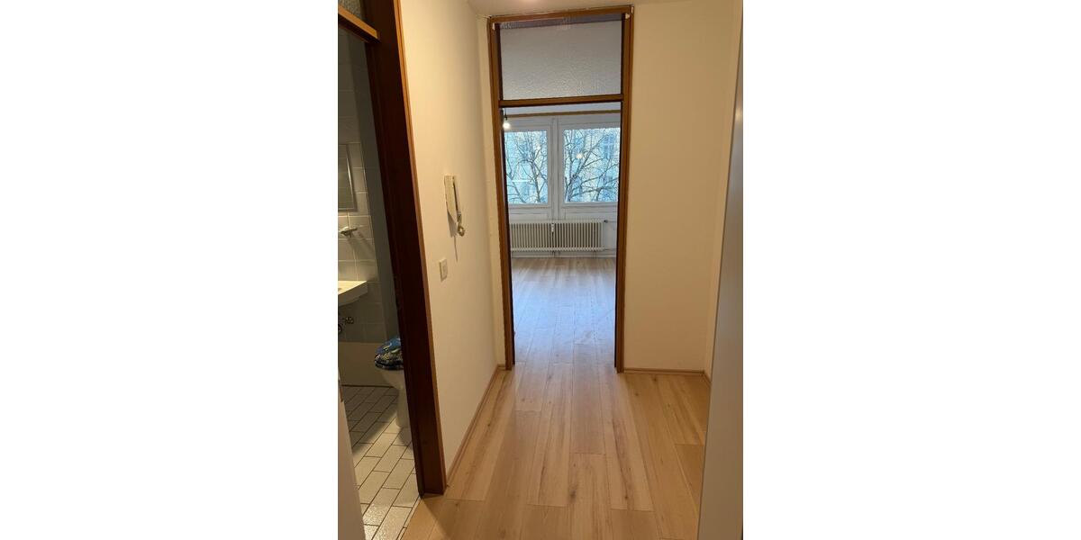 Helle 1-Zimmer-Wohnung mit Loggia & TG-StellplatzMünchen-Giesing 1 zimmer