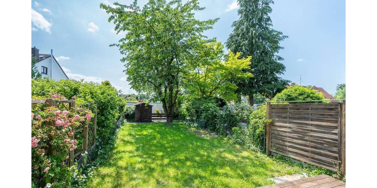 Reihenmittelhaus Gröbenzell - 5 Zimmer, 147 m&sup2;, 899.000&euro; | Angebot:25727513