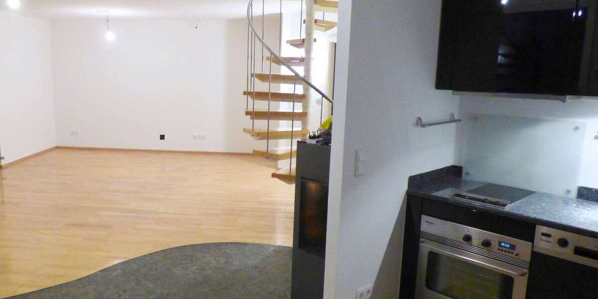 Einzigartige Maisonette-Wohnung mit 153 m² Dachterrasse - Terrassenwohnung München Allach-Untermenzing | Angebot:26441369