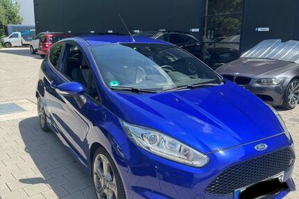 Ford Fiesta 135.000 km 7.400 &euro; München 80995