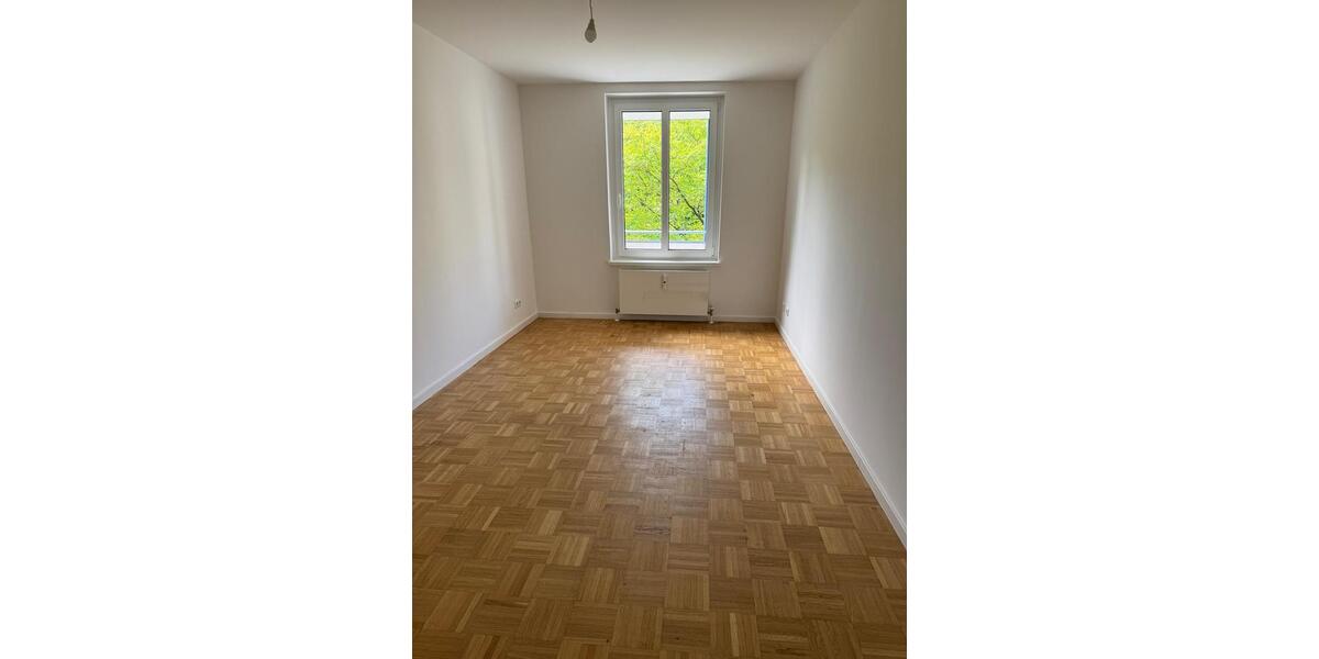 Etagenwohnung München Bogenhausen - 2 Zimmer, 60 m&sup2;, 555.000&euro; | Angebot:26926188