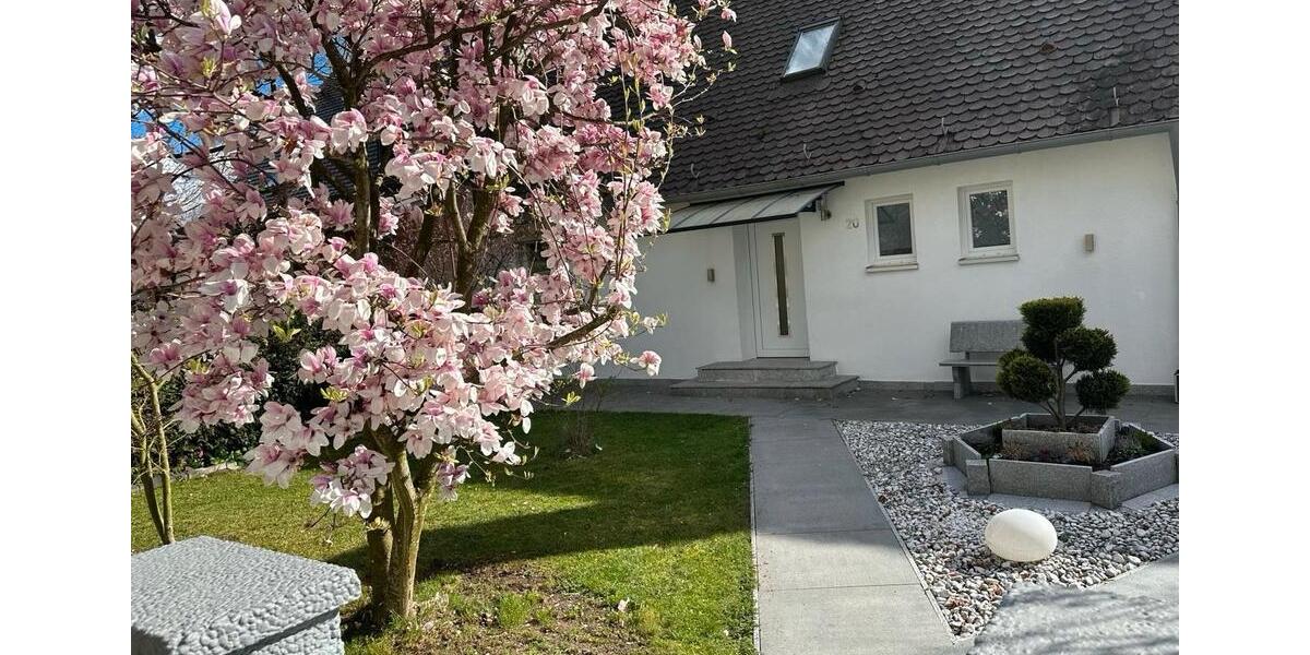 Reihenmittelhaus ab sofort frei , Energieausweis C, Garten 4 zimmer