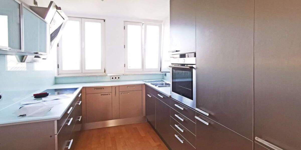 Etagenwohnung Unterhaching - 2 Zimmer, 90 m&sup2;, 1.460&euro; | Angebot:25741929