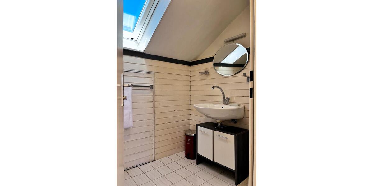 Dachgeschoßwohnung Wolfratshausen - 1 Zimmer, 20 m&sup2;, 715&euro; | Angebot:26413711