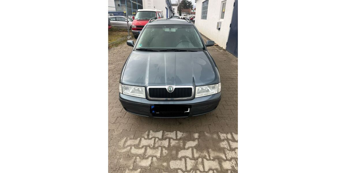 Skoda Octavia 163.118 km 699 &euro; München 81735