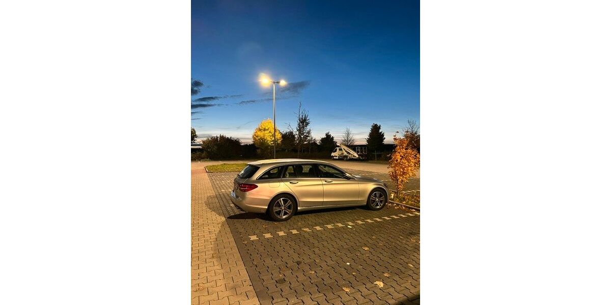 Mercedes-Benz C 250 175.000 km 19.250 &euro; München 80797