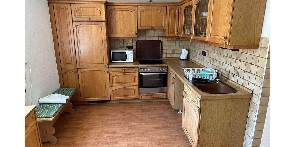 Mehrfamilienhaus, Wohnhaus Höhenkirchen Siegertsbrunn - 8 Zimmer, 200 m&sup2;, 2.500&euro; | Angebot:25782146