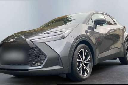 Toyota C-HR 6.895 km 27.990 € Grünwald 82031