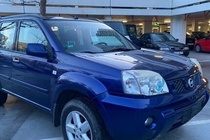 Nissan X-Trail 137.000 km 2.600 &euro; München 80809