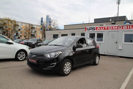 Hyundai i20 141.000 km 4.990 &euro; München 81243