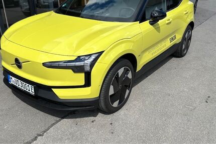 Volvo EX30 14.990 km 46.990 € Baierbrunn 82065