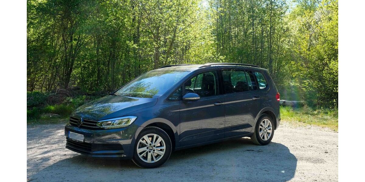 VW Touran 51.200 km 25.600 &euro; Neuried 82061