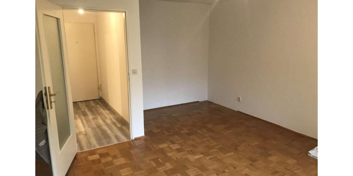 Etagenwohnung Unterhaching - 1 Zimmer, 29 m&sup2;, 520&euro; | Angebot:25284983