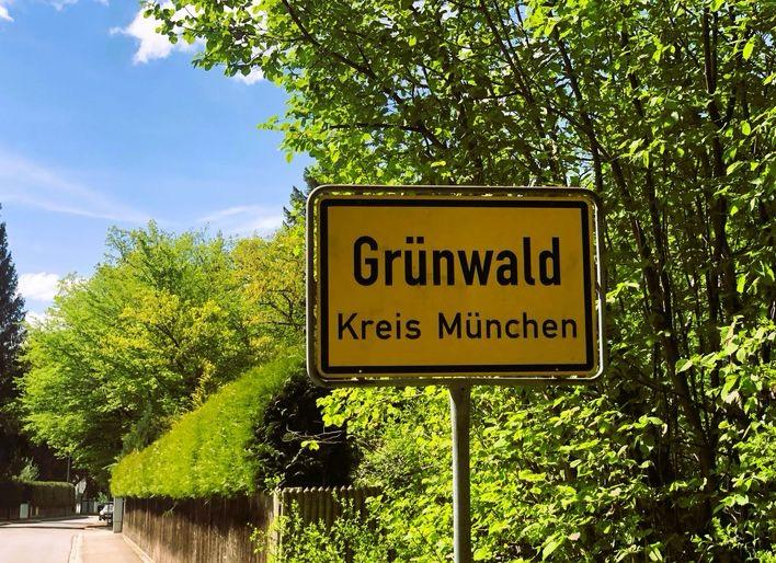 Doppelhaushälfte München Giesing - 7 Zimmer, 166 m&sup2;, 4.480&euro; | Angebot:26257685