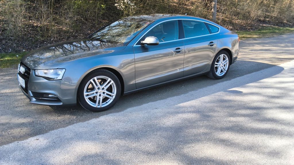 Audi A5 270.000 km 11.400 &euro; Garching 85748