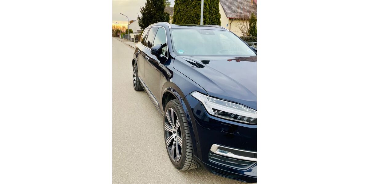 Volvo XC90 220.000 km 41.900 &euro; München 81379